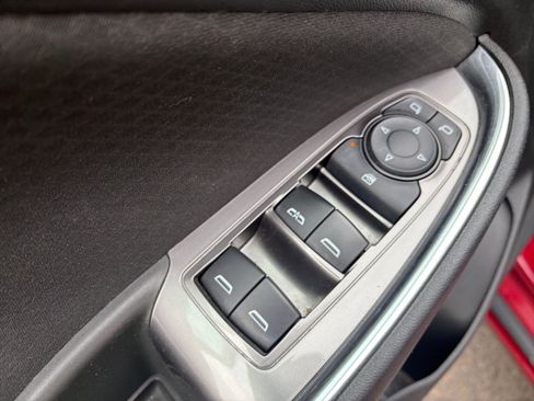 Used 2020 Chevrolet Malibu LT FWD image 15