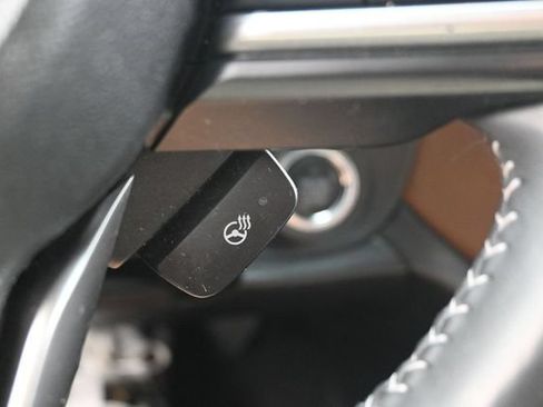 Used 2021 Subaru Outback Touring XT AWD/4WD image 19