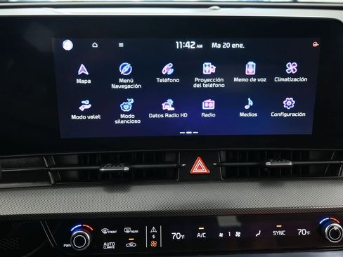 Used 2024 Kia Sportage SX image 25