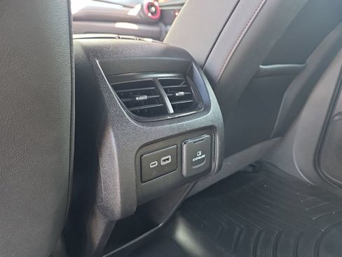 Used 2019 Chevrolet Blazer RS AWD/4WD image 14