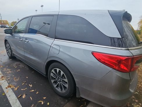 Used 2023 Honda Odyssey EX-L image 4
