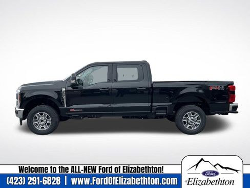 New 2026 Ford F250 4x4 Crew Cab Super Duty image 7
