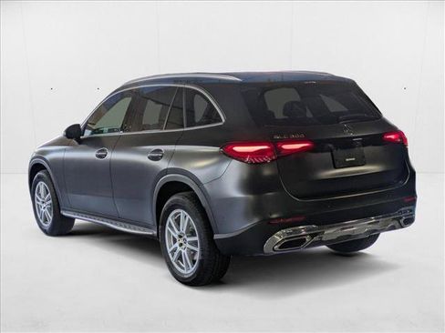 New 2025 Mercedes-Benz GLC 300 image 9