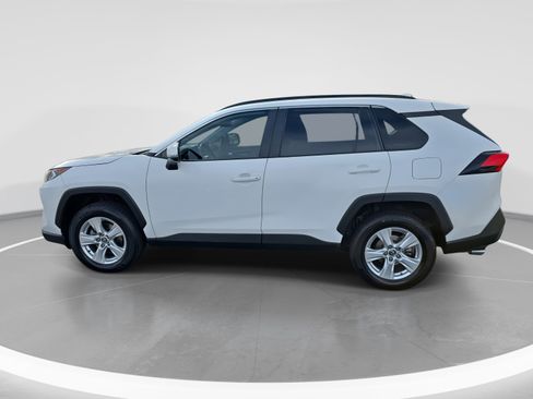 Used 2019 Toyota RAV4 XLE image 8