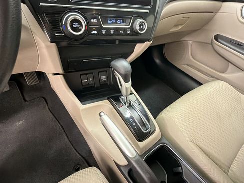 Used 2015 Honda Civic EX image 19