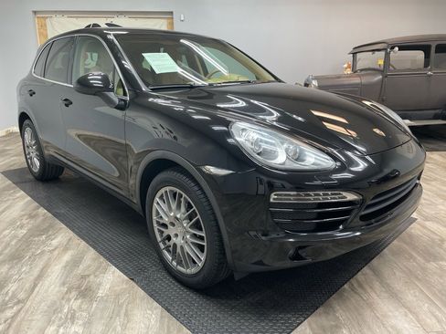 Used 2012 Porsche Cayenne image 3