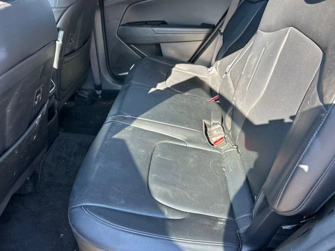 Used 2023 Kia Sportage EX image 9