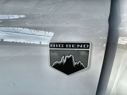 Used 2025 Ford Bronco Big Bend image 32