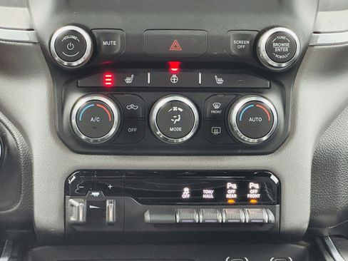 Used 2020 RAM 1500 Big Horn image 21