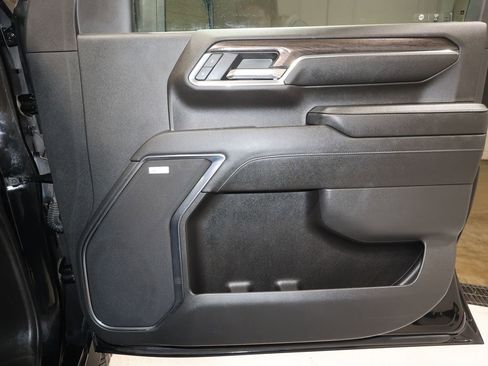 Certified 2024 Chevrolet Silverado 2500 LTZ w/ LTZ Premium Package image 20