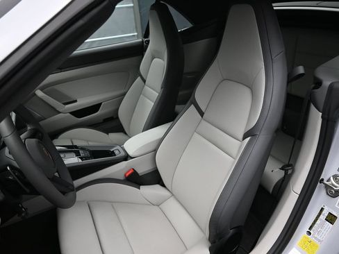 Certified 2025 Porsche 911 Carrera S RWD image 5