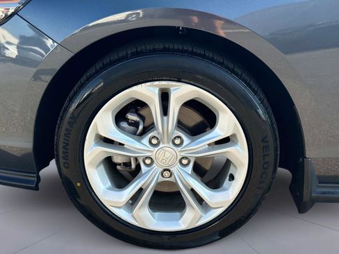 Certified 2023 Honda Accord LX image 11