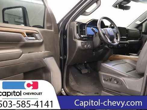 Used 2024 Chevrolet Silverado 3500 High Country w/ High Country Premium Package image 10