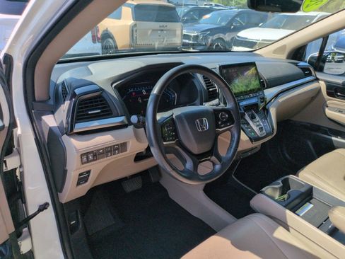 Used 2019 Honda Odyssey Elite image 15