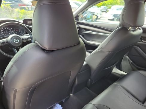 Used 2024 MAZDA MAZDA3 s FWD image 16