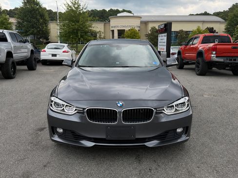 Used 2013 BMW 328i Sedan RWD image 2