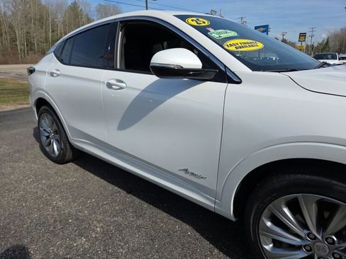 Used 2025 Buick Envista Avenir image 29