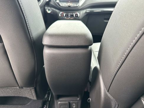 Certified 2023 Chevrolet TrailBlazer ACTIV w/ Convenience Package image 13