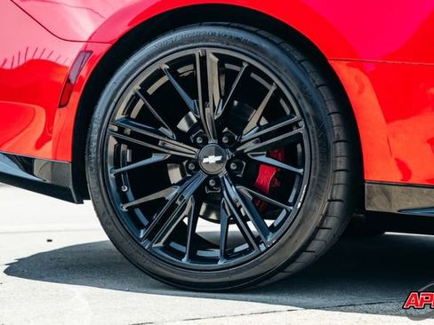 Used 2018 Chevrolet Camaro ZL1 RWD image 42