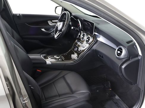 Used 2019 Mercedes-Benz C 300 Sedan w/ Premium Package image 23