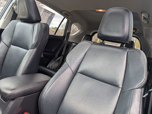 Used 2017 Toyota RAV4 Platinum AWD/4WD image 19