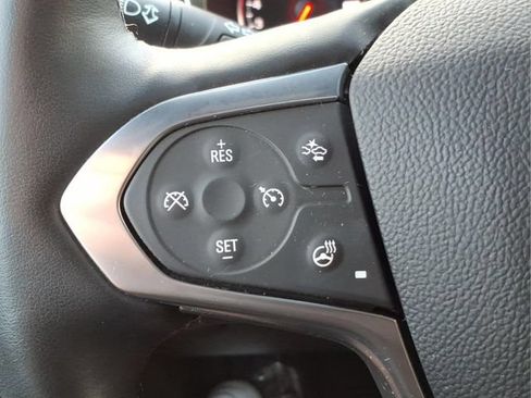 Used 2023 Chevrolet Traverse Premier w/ Redline Edition AWD/4WD image 27