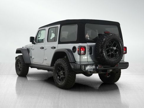 Used 2024 Jeep Wrangler Willys image 4
