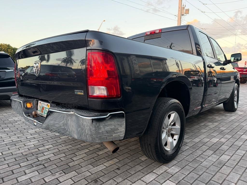 Used 2015 RAM 1500 Classic SLT RWD image 9