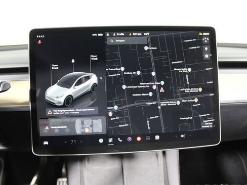 Used 2022 Tesla Model Y Performance image 13