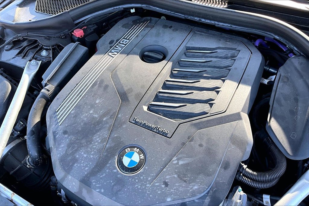 Used 2023 BMW 540i w/ Convenience Package RWD image 31