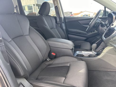 Used 2024 Subaru Ascent Premium w/ Convenience Package image 26