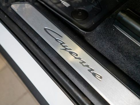 New 2025 Porsche Cayenne AWD/4WD image 20