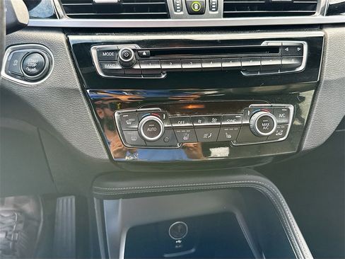 Used 2019 BMW X1 xDrive28i image 17