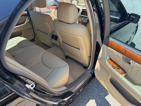 Used 2006 Lexus LS 430 RWD image 15