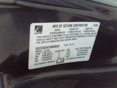 Used 2005 Saturn Vue AWD V6 w/ Safe & Sound Pkg image 16