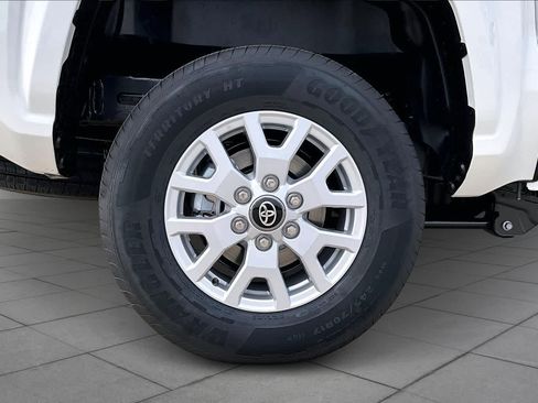 New 2026 Toyota Tacoma SR5 AWD/4WD image 11