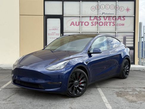 Used 2022 Tesla Model Y Performance AWD/4WD image 4