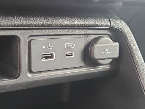 Certified 2025 Honda Pilot Sport image 25