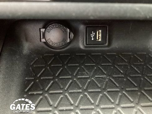 Used 2024 Toyota RAV4 XLE w/ Weather Package AWD/4WD image 19