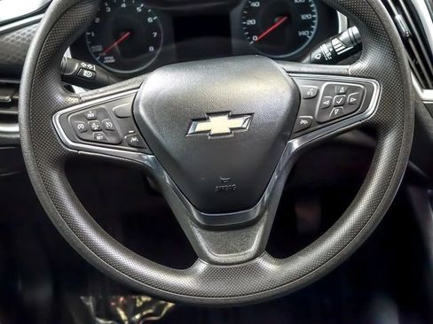 Used 2024 Chevrolet Malibu LT image 18