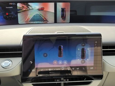 New 2026 Lincoln Nautilus Reserve image 25