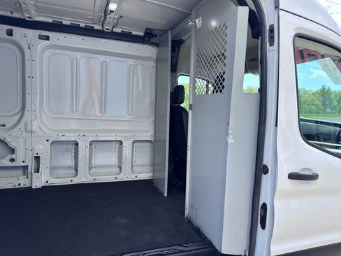 Used 2021 Ford Transit 250 Medium Roof RWD image 30