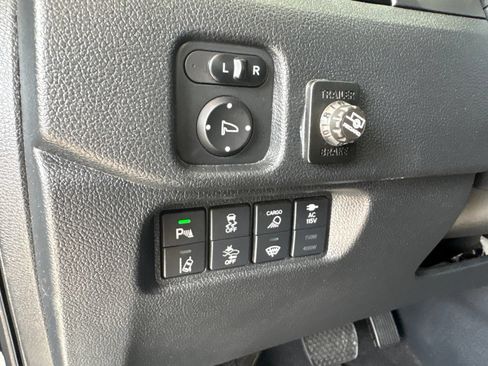 Used 2021 Honda Ridgeline Black Edition image 14