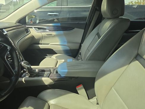 Used 2014 Cadillac XTS Luxury FWD image 6