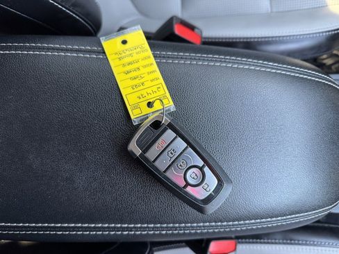 Used 2023 Ford Escape Platinum image 35