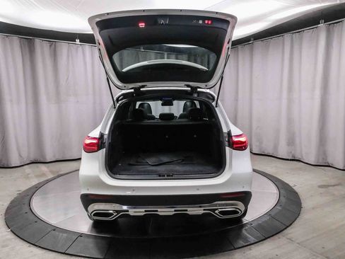 Certified 2025 Mercedes-Benz GLC 300 image 25