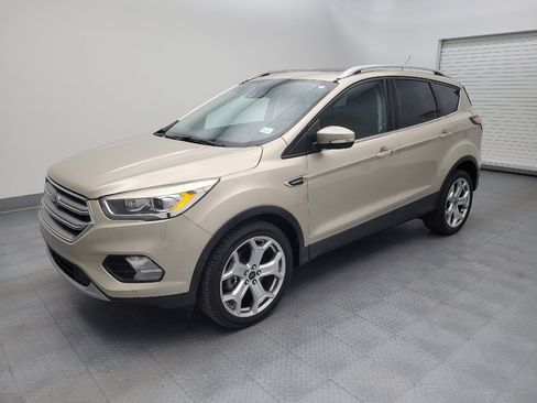 Used 2017 Ford Escape Titanium w/ Equipment Group 301A FWD image 2