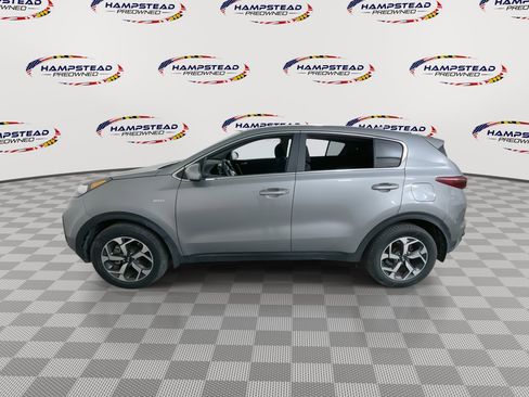 Used 2020 Kia Sportage LX AWD/4WD image 5