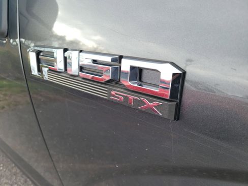 Used 2020 Ford F150 XL w/ Equipment Group 101A Mid image 5