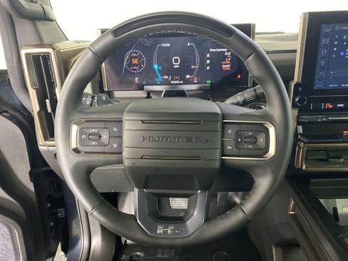 Certified 2025 GMC Hummer EV 2X image 13